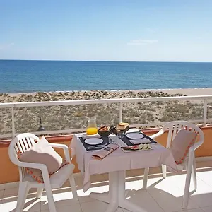 https://apartamento-playa-de-pals-golf-mar.catalonia-hotels.com